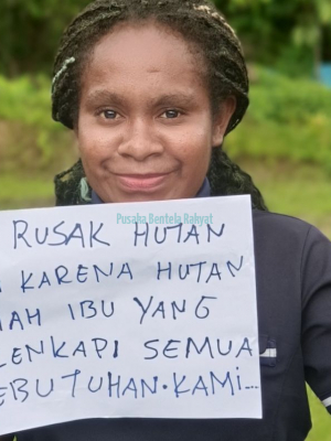 Perempuan Adat Papua, Tanah dan Hutan